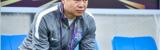 KY开云官网体育下载-于根伟：对阵梅州考验应变能力 首要任务就是保级