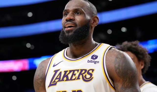 詹姆斯：我现在有很多时间处理伤病，确保在训练营前恢复到100%