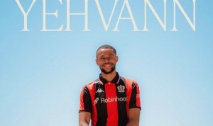 官方：尼斯签下兰斯25岁门将叶赫万-迪乌夫 据悉转会费700万欧